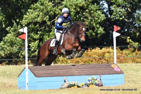 41911507_912447495615862_3986662551944429568_n